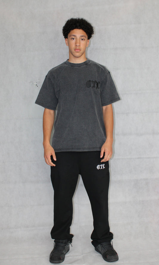 GREY TEE